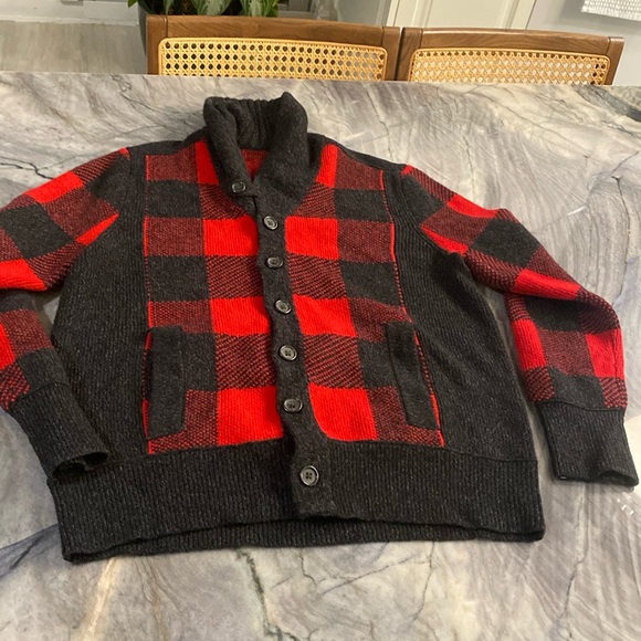 Men Fleece Lumberjack Plaid Gray Red Warm SweaterNWOT